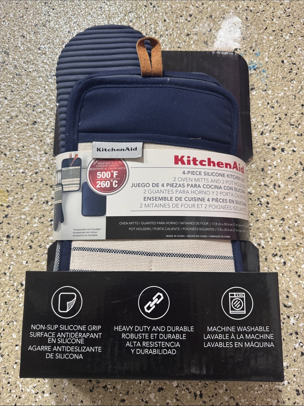 KitchenAid Navy and Tan Oven Mitt & Pot Holder Set